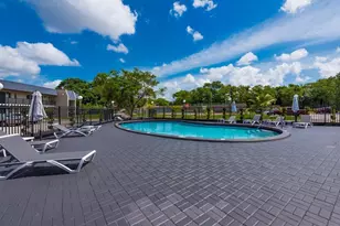 7925 Fairview Dr, Tamarac, FL 33321 - Photo 38