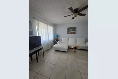 2000 51st Court #208, Fort Lauderdale, FL 33308 - Photo 4