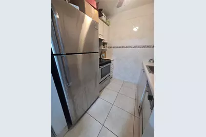 2000 51st Court #208, Fort Lauderdale, FL 33308 - Photo 8