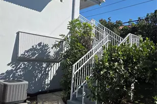 2000 51st Ct, Fort Lauderdale, FL 33308 - Photo 14