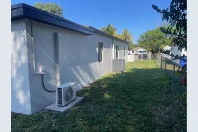 1724 NE 176th Street, Miami, FL 33162 - Photo 2