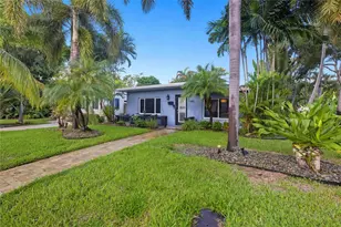 1145 NE 17th Way, Fort Lauderdale, FL 33304 - Photo 2