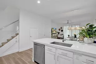 4234 N Dixie Hwy, Fort Lauderdale, FL 33334 - Photo 12