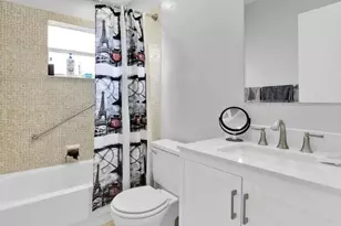 906 Normandy, Delray Beach, FL 33484 - Photo 14