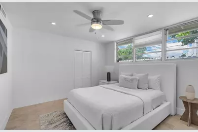 375 Orange Way, West Palm Beach, FL 33405 - Photo 14