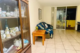 8460 Sunrise Lakes Blvd, Sunrise, FL 33322 - Photo 16