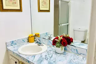 8460 Sunrise Lakes Blvd, Sunrise, FL 33322 - Photo 38