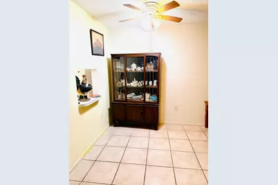 8460 Sunrise Lakes Boulevard #202, Sunrise, FL 33322 - Photo 4