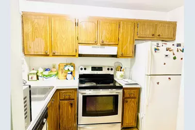 8460 Sunrise Lakes Boulevard #202, Sunrise, FL 33322 - Photo 18