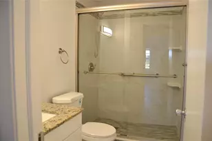 6247 Bay Club Dr, Fort Lauderdale, FL 33308 - Photo 8