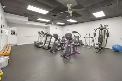 301 Cambridge Road #109, Hollywood, FL 33024 - Photo 8