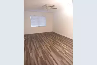 301 Cambridge Road #109, Hollywood, FL 33024 - Photo 6