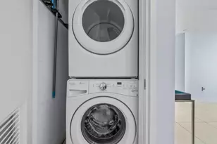 401 N Birch Rd, Fort Lauderdale, FL 33304 - Photo 24