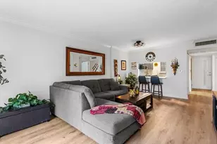 103 Royal Pk Dr, Fort Lauderdale, FL 33309 - Photo 8