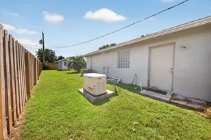 1874 SW Capehart Ave, Port Saint Lucie, FL 34953 - Photo 26