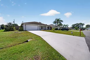 1874 SW Capehart Ave, Port Saint Lucie, FL 34953 - Photo 16