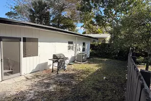 615 SW 14th Ave, Fort Lauderdale, FL 33312 - Photo 6