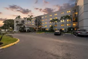 701 NW 19th St, Fort Lauderdale, FL 33311 - Photo 1