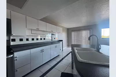 701 NW 19th Street #503, Fort Lauderdale, FL 33311 - Photo 12