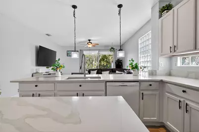 9139 Citrus Isle Lane, Lake Worth, FL 33467 - Photo 12