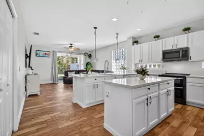 9139 Citrus Isle Lane, Lake Worth, FL 33467 - Photo 8