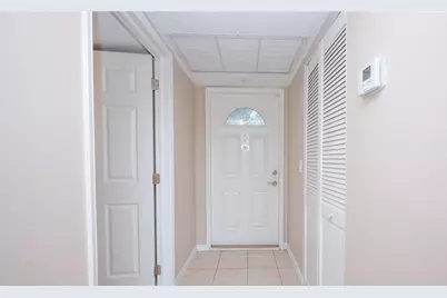 9441 Evergreen Place #401, Davie, FL 33324 - Photo 8