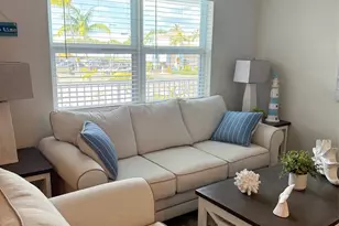 4658 Bougainvilla Dr, Fort Lauderdale, FL 33308 - Photo 4