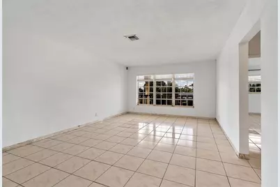 1049 NW 30th Court #3, Fort Lauderdale, FL 33311 - Photo 10