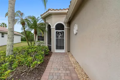 11164 SW Birch Tree Circle, Port Saint Lucie, FL 34987 - Photo 2