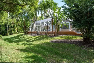 137 38th Court, Vero Beach, FL 32968 - Photo 6