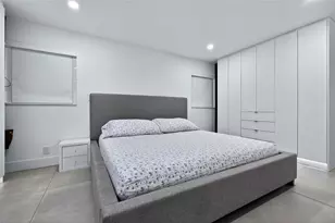 2733 SW 15th St, Miami, FL 33145 - Photo 10