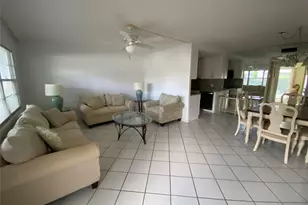 1145 Cambridge G, Deerfield Beach, FL 33442 - Photo 6