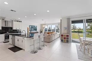 19552 Broad Shore Walk, Loxahatchee, FL 33470 - Photo 4