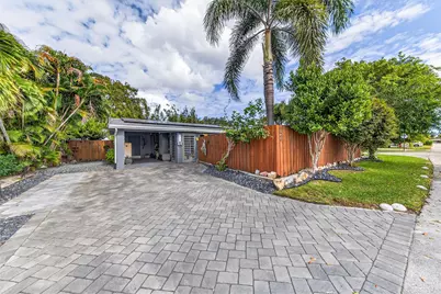 1499 NE 39th Street, Oakland Park, FL 33334 - Photo 2