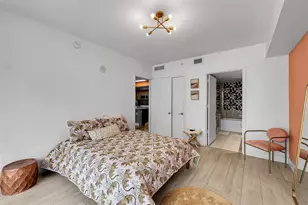 201 SW 17th Rd, Miami, FL 33129 - Photo 36