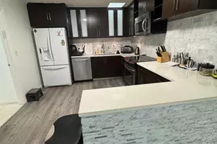 402 St Andrews Rd, Hollywood, FL 33021 - Photo 1