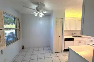 1200 SW 130th Ave, Hollywood, FL 33027 - Photo 8