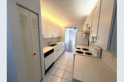 1200 SW 130th Avenue #210-G, Hollywood, FL 33027 - Photo 6