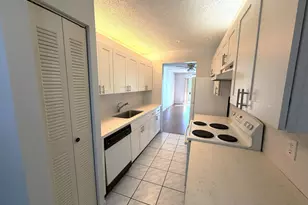 1200 SW 130th Ave, Hollywood, FL 33027 - Photo 6