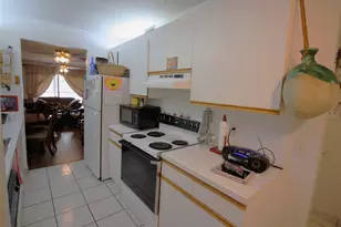 1200 SW 130th Ave, Hollywood, FL 33027 - Photo 8