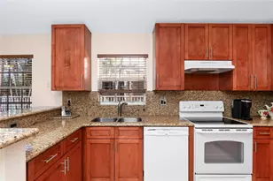 1041 SW Cedar Falls Dr, Weston, FL 33327 - Photo 14