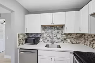 436 Fanshaw K, Boca Raton, FL 33434 - Photo 8