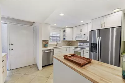 775 Jeffery Street #303, Boca Raton, FL 33487 - Photo 6