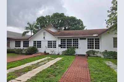 310 NE 2nd Street #5, Pompano Beach, FL 33060 - Photo 1