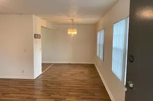 13250 SW 4th Ct, Pembroke Pines, FL 33027 - Photo 4