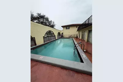 10701 Royal Palm Boulevard #5, Coral Springs, FL 33065 - Photo 2