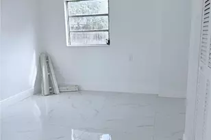 721 NE 139th St, North Miami, FL 33161 - Photo 8