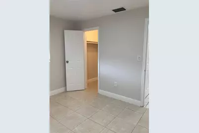 6881 NW 26th Street, Sunrise, FL 33313 - Photo 10