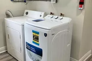 6881 NW 26th St, Sunrise, FL 33313 - Photo 24