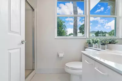 15561 NW 12th Place, Pembroke Pines, FL 33028 - Photo 22